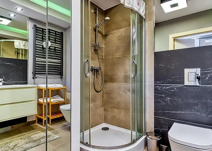 Złoty Liść Blisko Norweskiej Polany - 5d